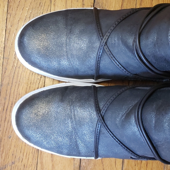 Yellowbox Maureen 8.5 Casual high top sneakers Sparkly Pewter grey color - Picture 8 of 10